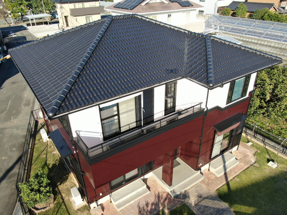 豊橋市I様邸　屋根葺き替え工事（乾式コンクリート瓦→セラマウント／マウントグレイ）