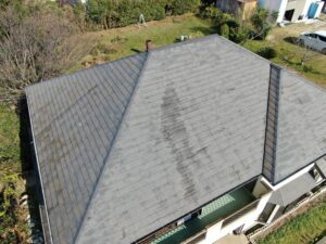 スレート屋根　カバー工法Before