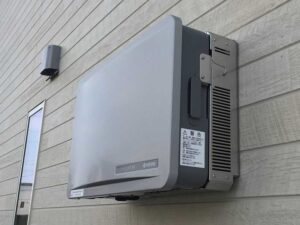 パワーコンディショナーの修理と交換どちらがいい？それぞれのメリット 