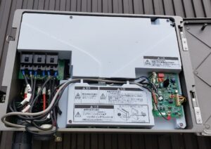 パワーコンディショナーの修理と交換どちらがいい？それぞれのメリット 